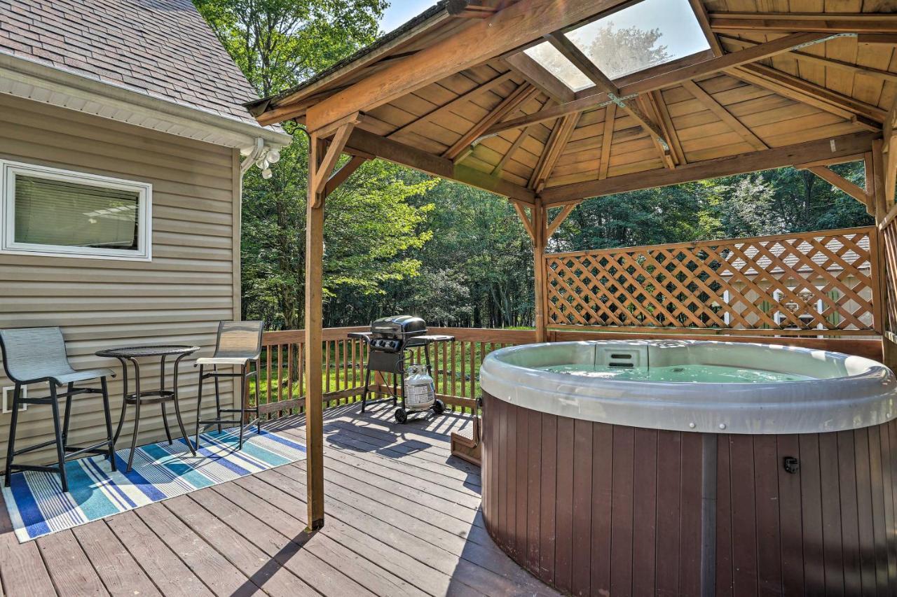 Family Home With Hot Tub, Close To Lake And Hiking! Albrightsville Eksteriør bilde